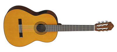 Yamaha spansk guitar CGX102