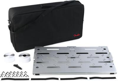 Fender large pedalboard w/case