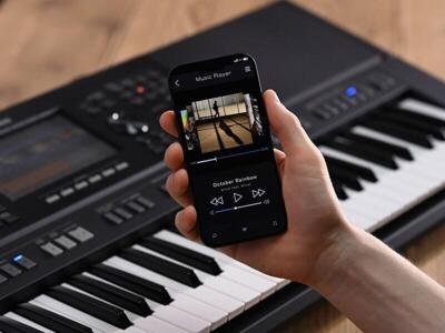 Yamaha PSR-SX720+ keyboard